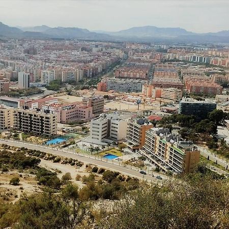 Modern Flat At Garbinet With Wifi Apartment Аликанте Екстериор снимка